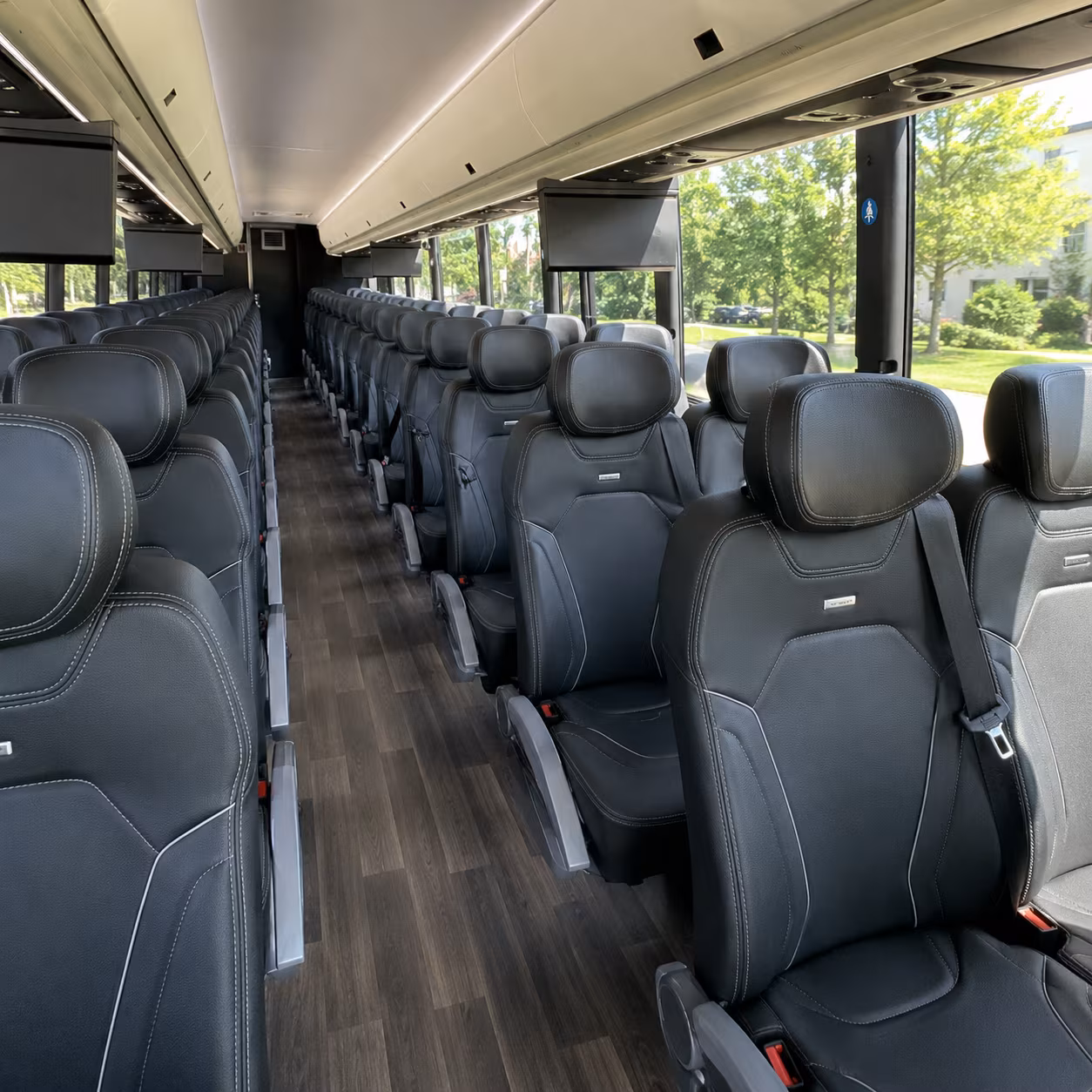 glendale bus rental service area